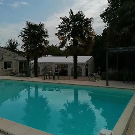 B&B Sur Les Rives De La Charente